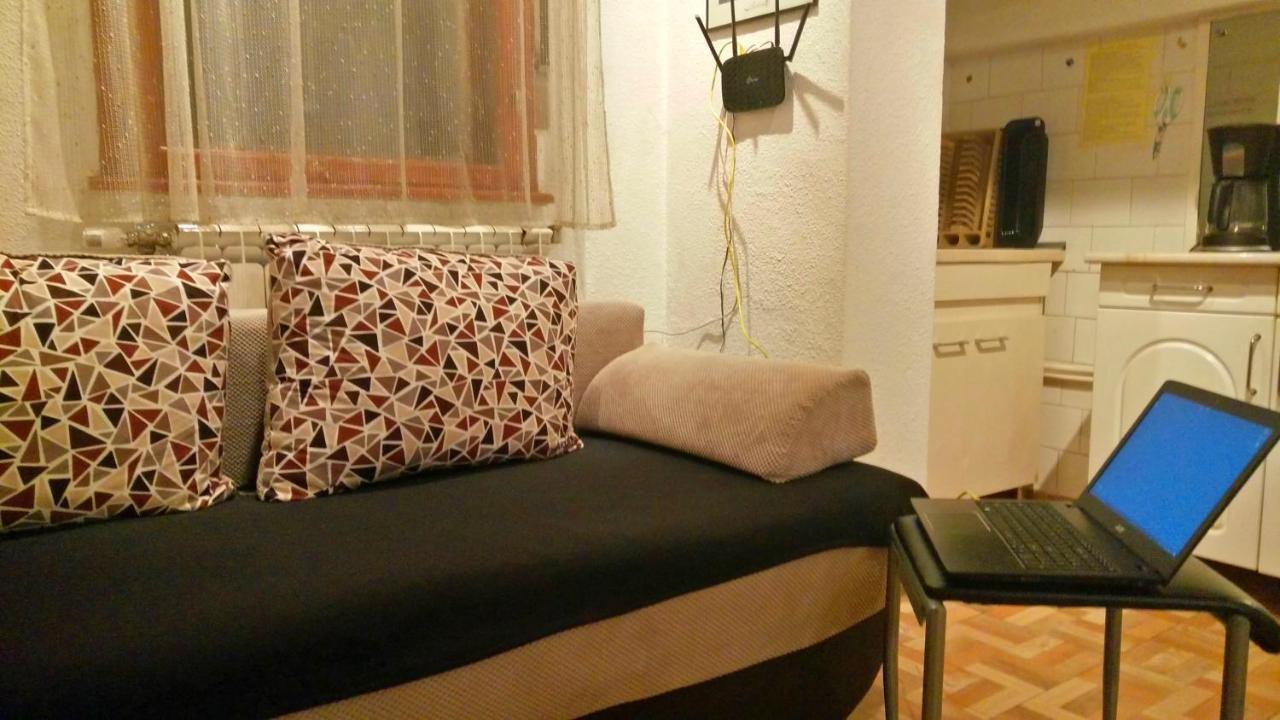Rompromo Plus Accommodation Bucareste Exterior foto