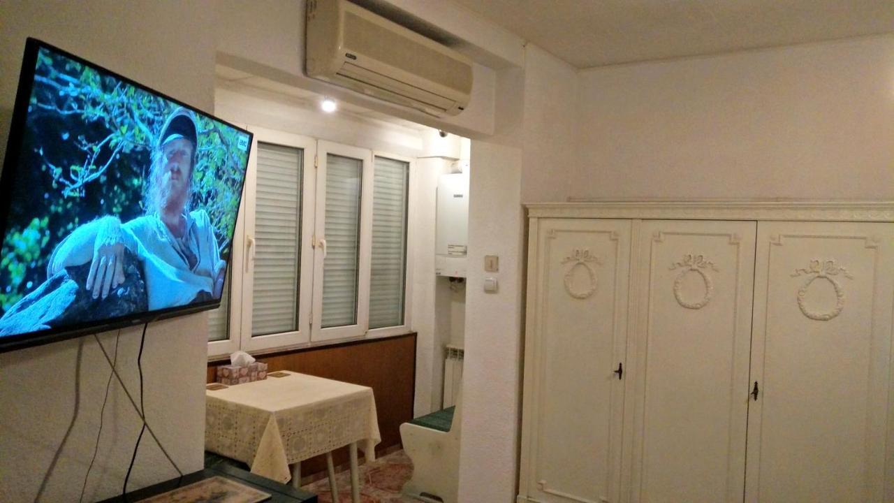 Rompromo Plus Accommodation Bucareste Exterior foto