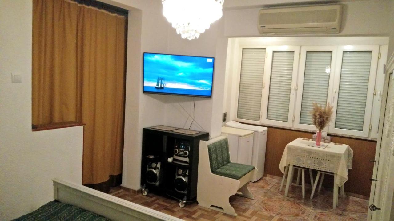 Rompromo Plus Accommodation Bucareste Exterior foto
